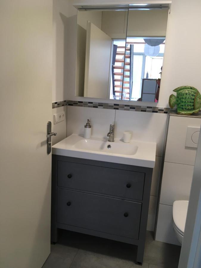 Moderne Wohnung Mit Studio In Bauernhausscheune Am See Biersdorf Extérieur photo