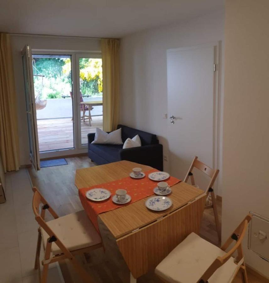 Moderne Wohnung Mit Studio In Bauernhausscheune Am See Biersdorf Extérieur photo